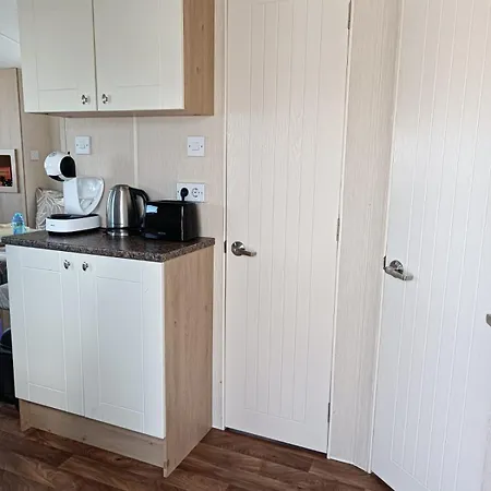 营地 Rebeka's Caravan 克诺克－海斯特