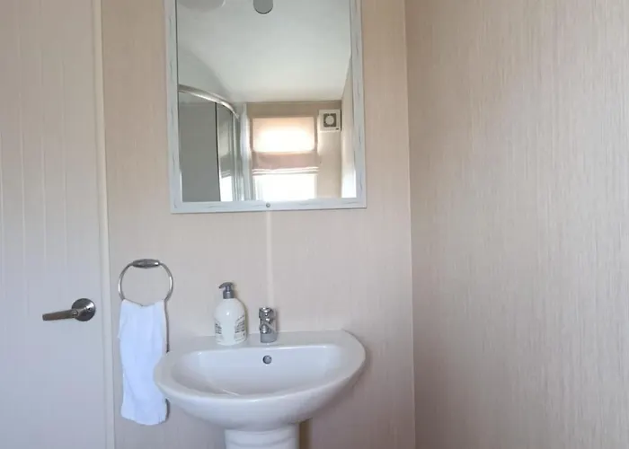 Rebeka's Caravan Camping *