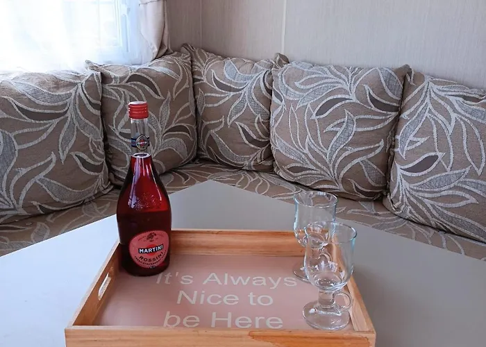 Camping Rebeka's Caravan